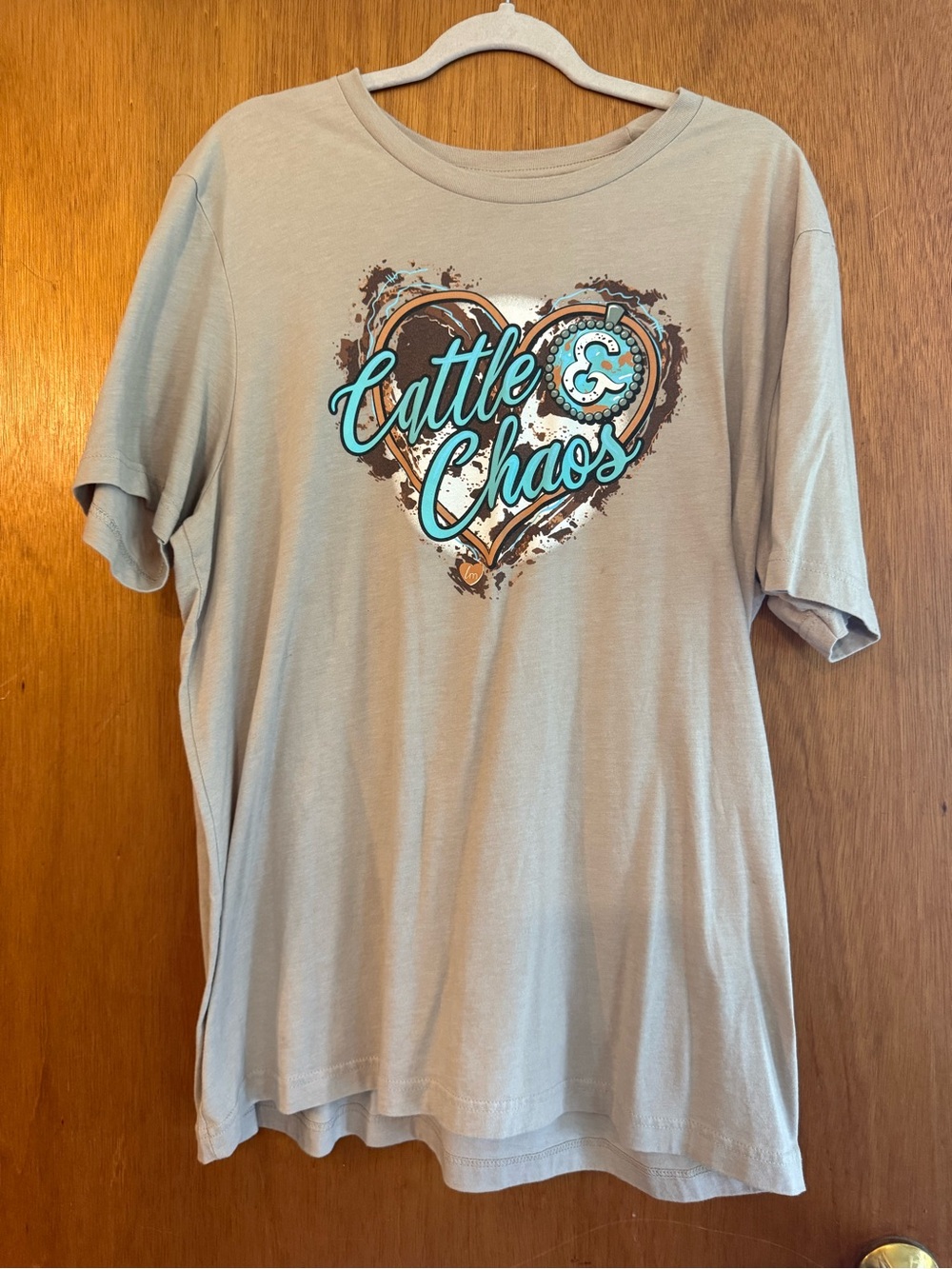 Graphic Tee - Tan with Turquoise Print